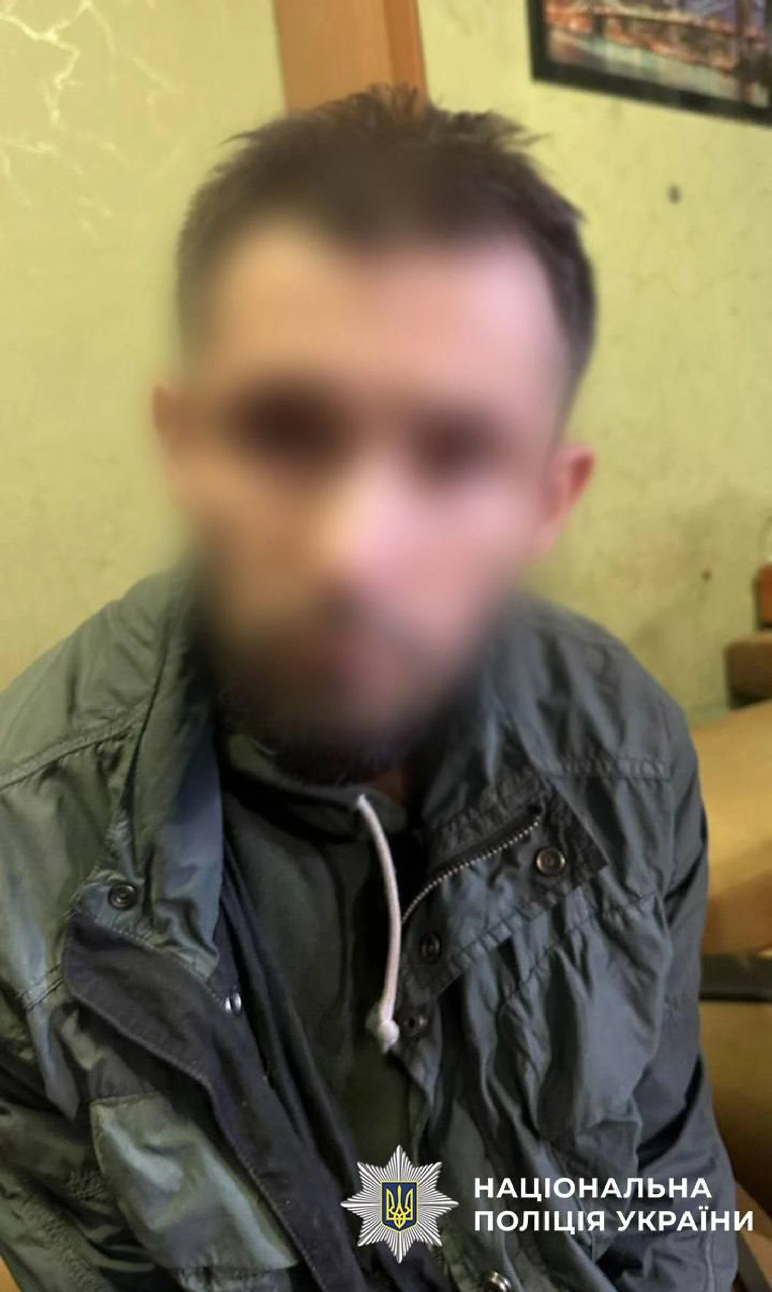 У Києві чоловік зґвалтував 7-річну дівчинку та зняв це на відео