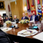 Трамп закликав Зеленського прийняти умови москви, інакше путін