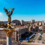 Київ зазнав ворожої атаки балістичними ракетами в ніч на суботу: що відомо