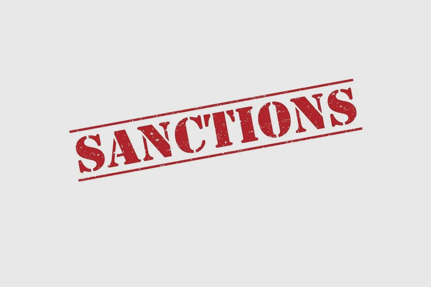 Незаконно заходили в окуповані росією порти: Зеленський увів санкції проти 56 морських суден