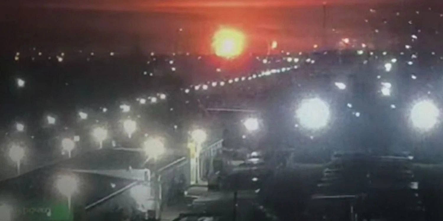 Генштаб підтвердив ураження Афіпського НПЗ, авіаремонтного заводу та інших об’єктів окупантівГенштаб ЗСУ підтвердив успішне ураження Афіпського нафтопереробного заводу та авіаремонтного заводу. Також було уражено інші
об'єкти, що належать окупантам.Війна в Україні • 29 листопада, 10:28 • 15228 перегляди