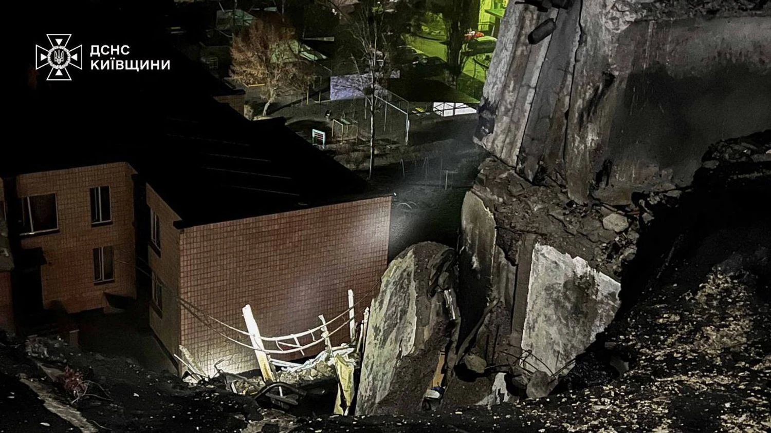 Уже 14 постраждалих на Київщині через нічну атаку рф