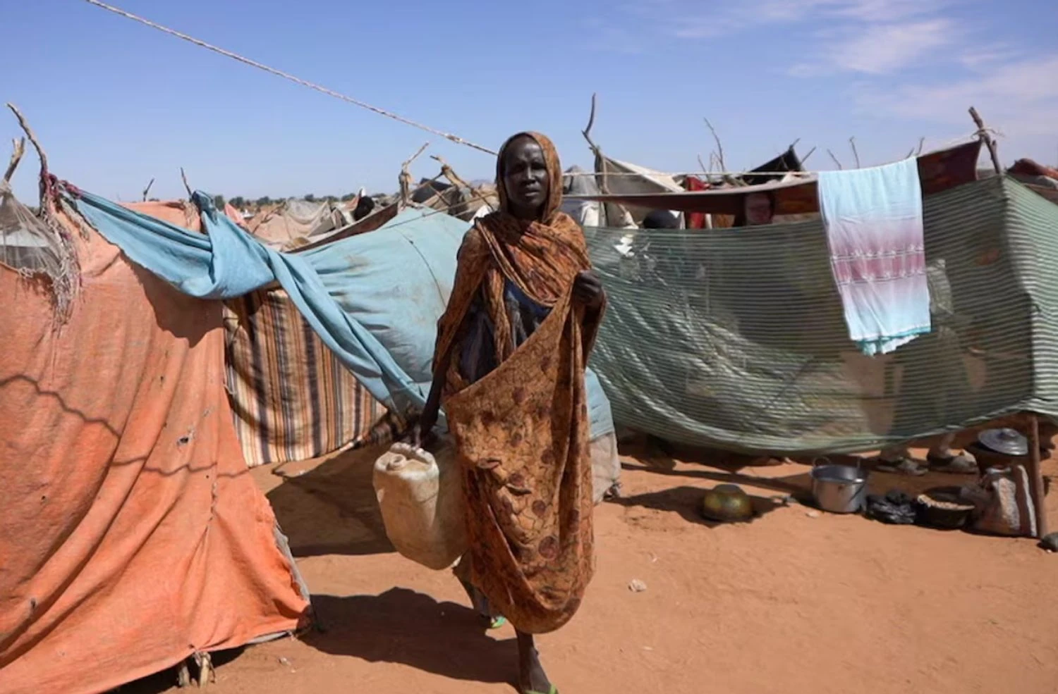 Терор у Дарфурі: Суданські воєнізовані сили утримують полонених за викуп, свідки повідомляють про страти – Reuters