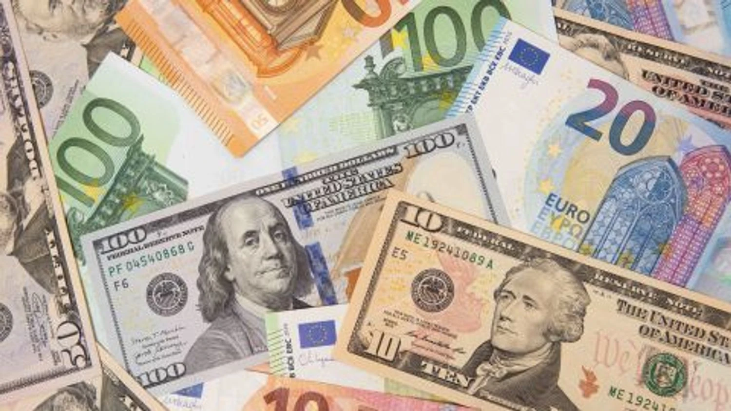 Україна сподівається на рішення щодо заморожених російських активів до кінця року – МЗС