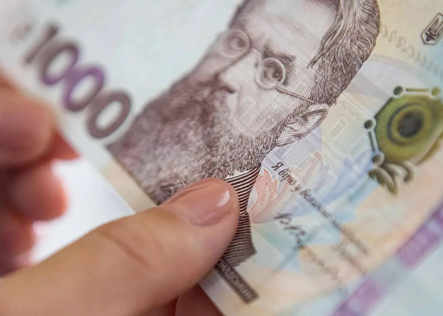 Українці оформили 2,1 млн мікропозик за квартал, середня сума зростає – інфографіка