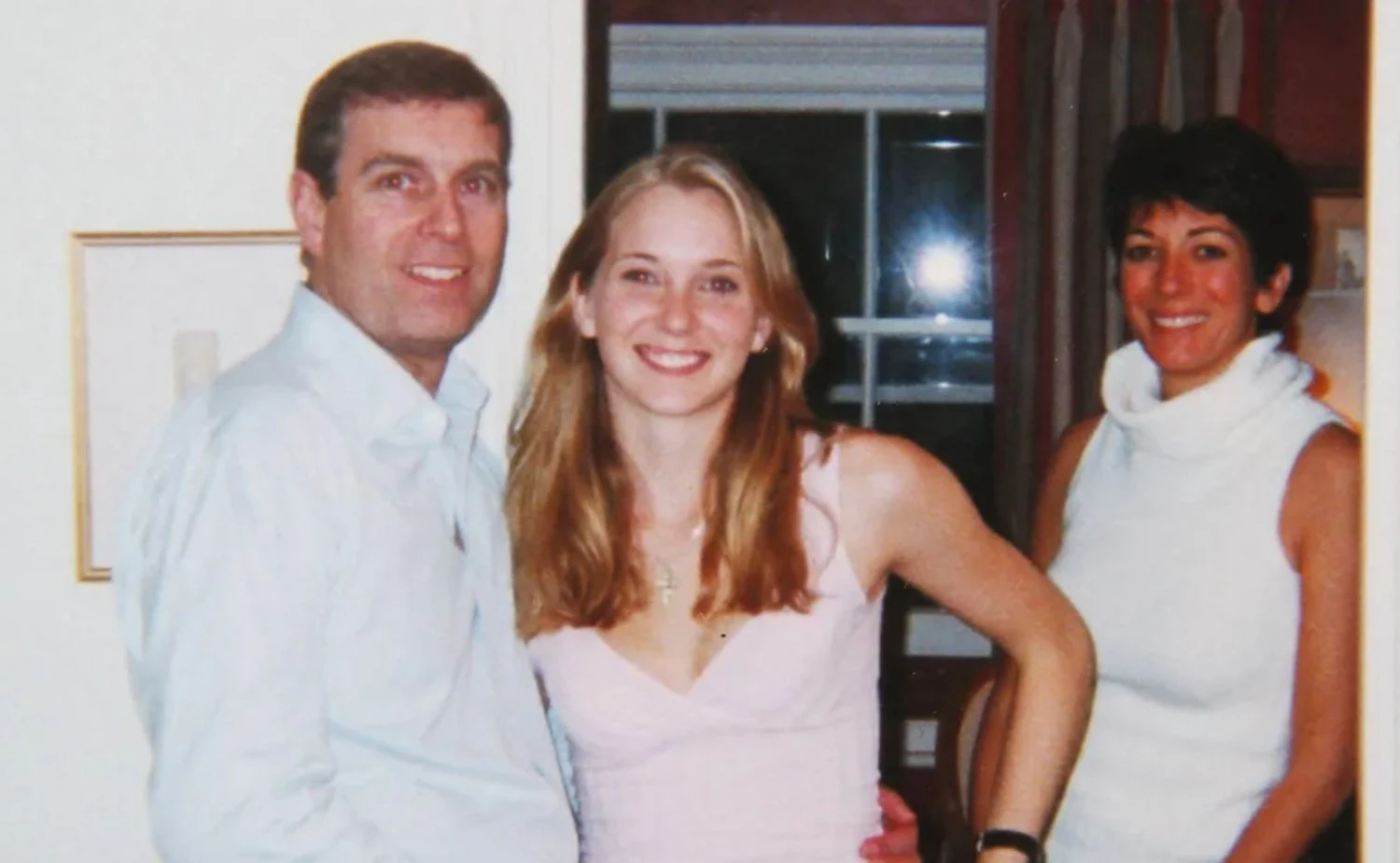 Британська поліція вимагає від ФБР дані про тортури на “вечірках принца Ендрю”