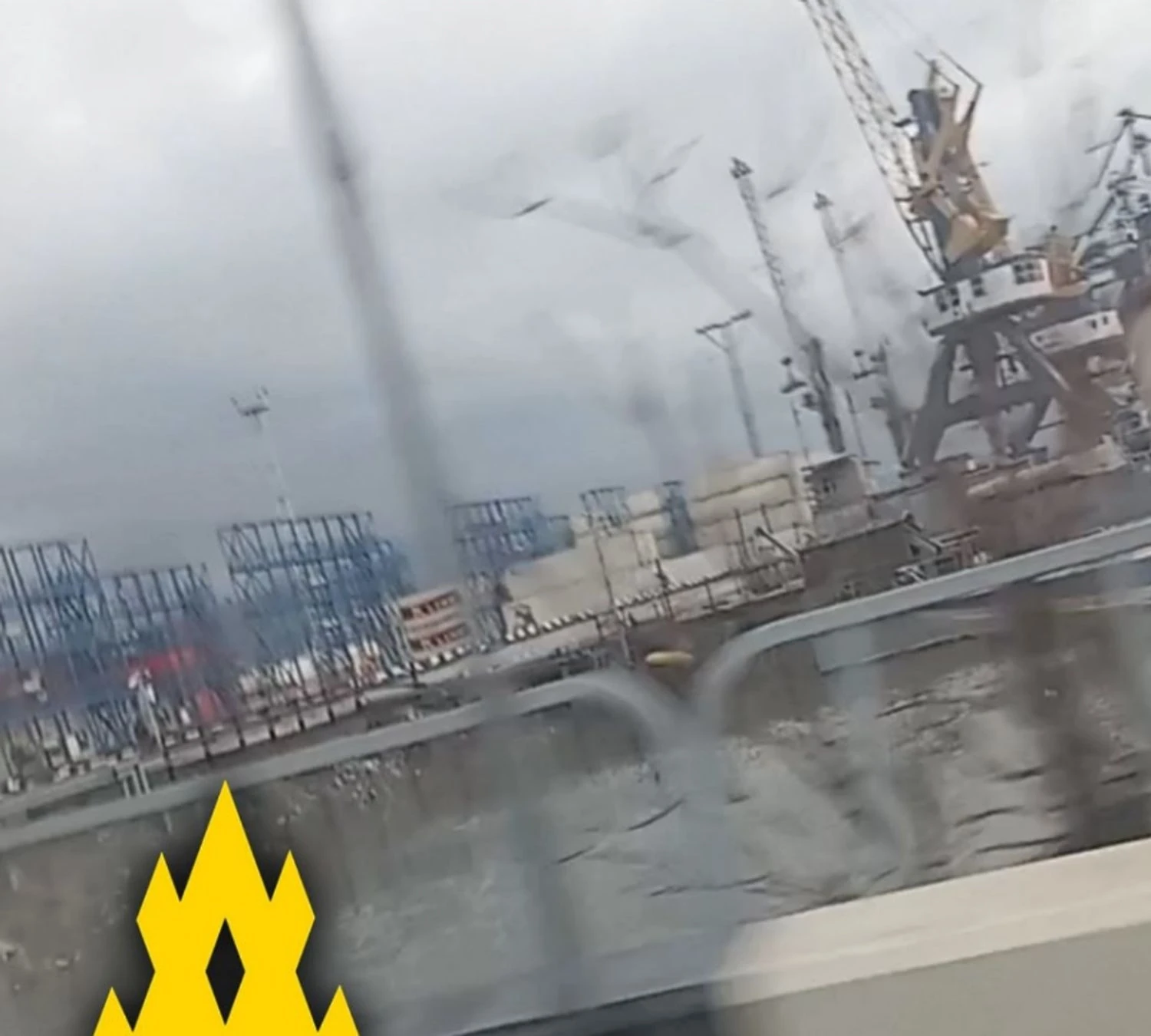 рф посилює маскування логістичних вузлів у новоросійську після ударів ЗСУ – АТЕШ