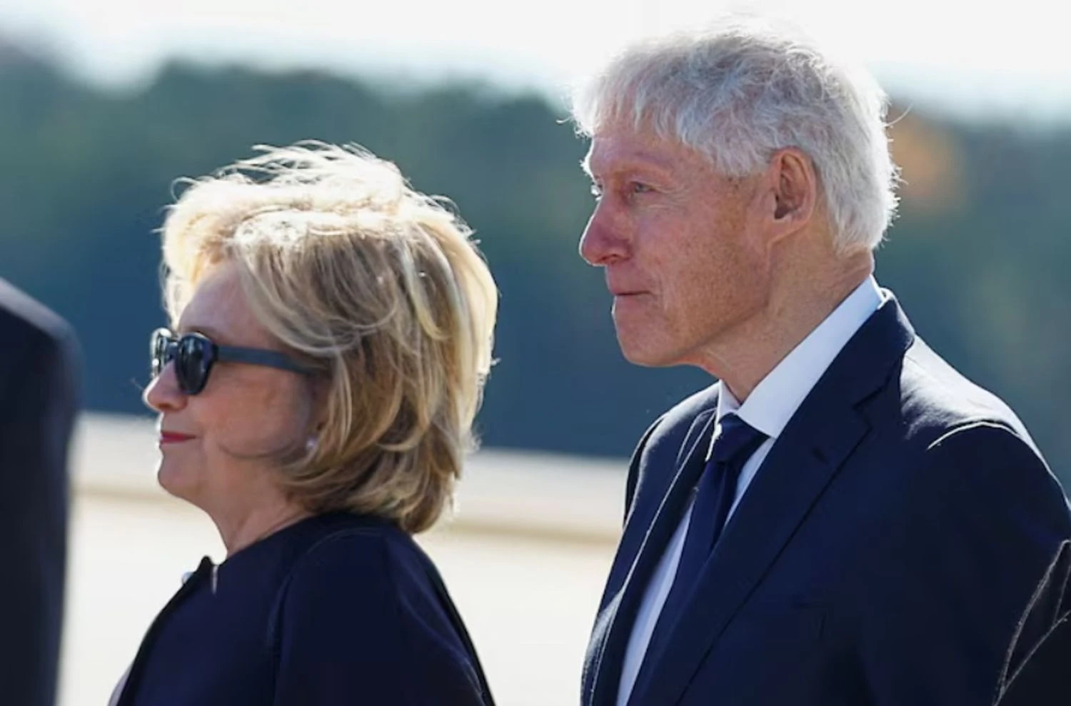 Білл та Гілларі Клінтон відмовилися свідчити у справі Епштейна: парі загрожує звинувачення у неповазі до Конгресу
