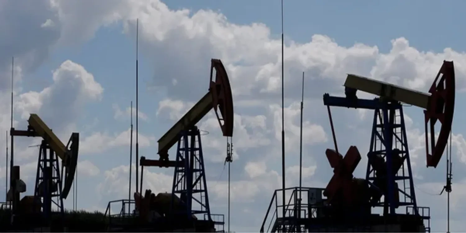 Індія скорочує закупівлі російської нафти та нарощує імпорт з Близького Сходу – Reuters