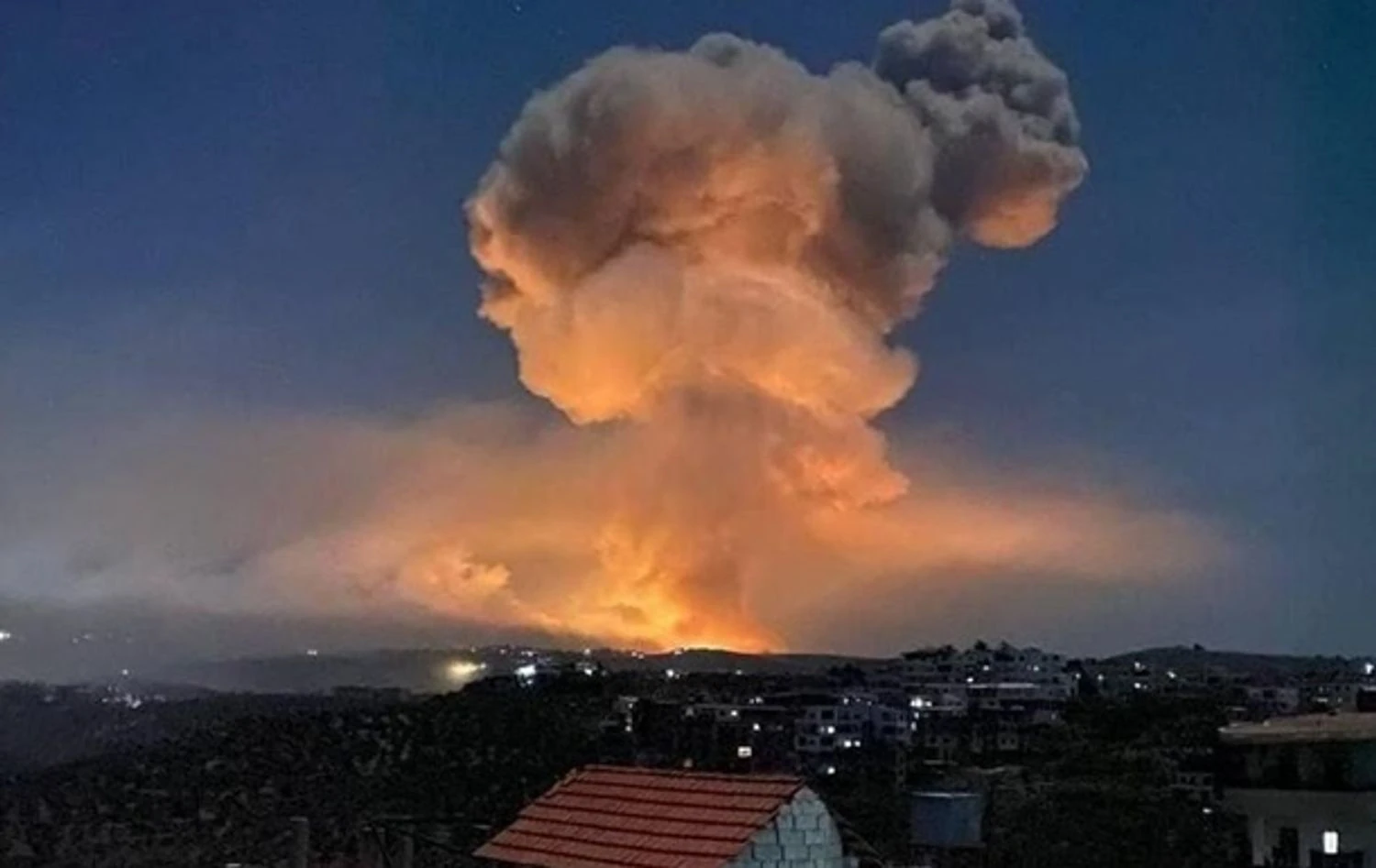 США завдали серії авіаударів по десятках об’єктів “Ісламської держави” в Сирії