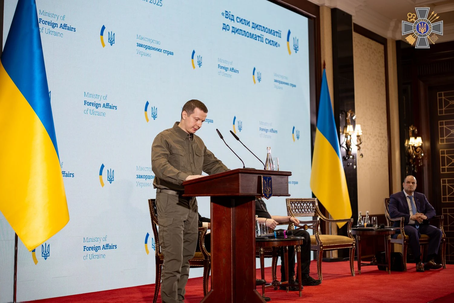 Олег Луговський виконуватиме обов