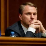 Посадовцям СБУ, які вимагали сотні тисяч доларів за