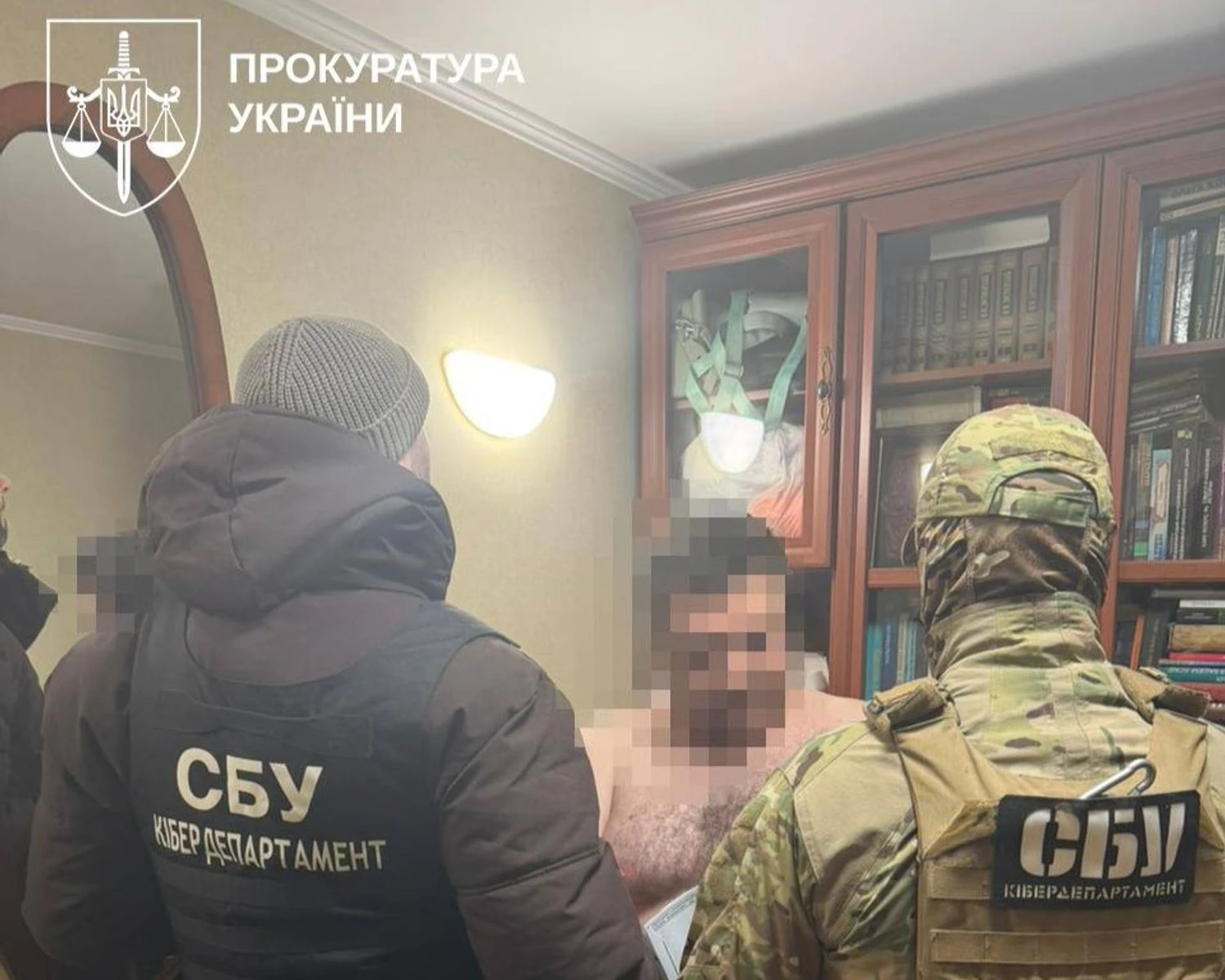 Українських інженерів затримали за допомогу з відновленням НПЗ рф