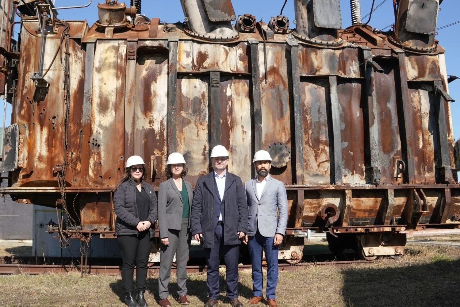 Делегація США оглянула зруйновану підстанцію - Укренерго озвучило суми допомоги