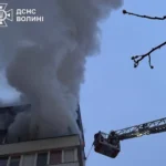 Атака рф на Луцьк - "Нова пошта" заявила про знищення терміналу, жителів просять зачинити вікна