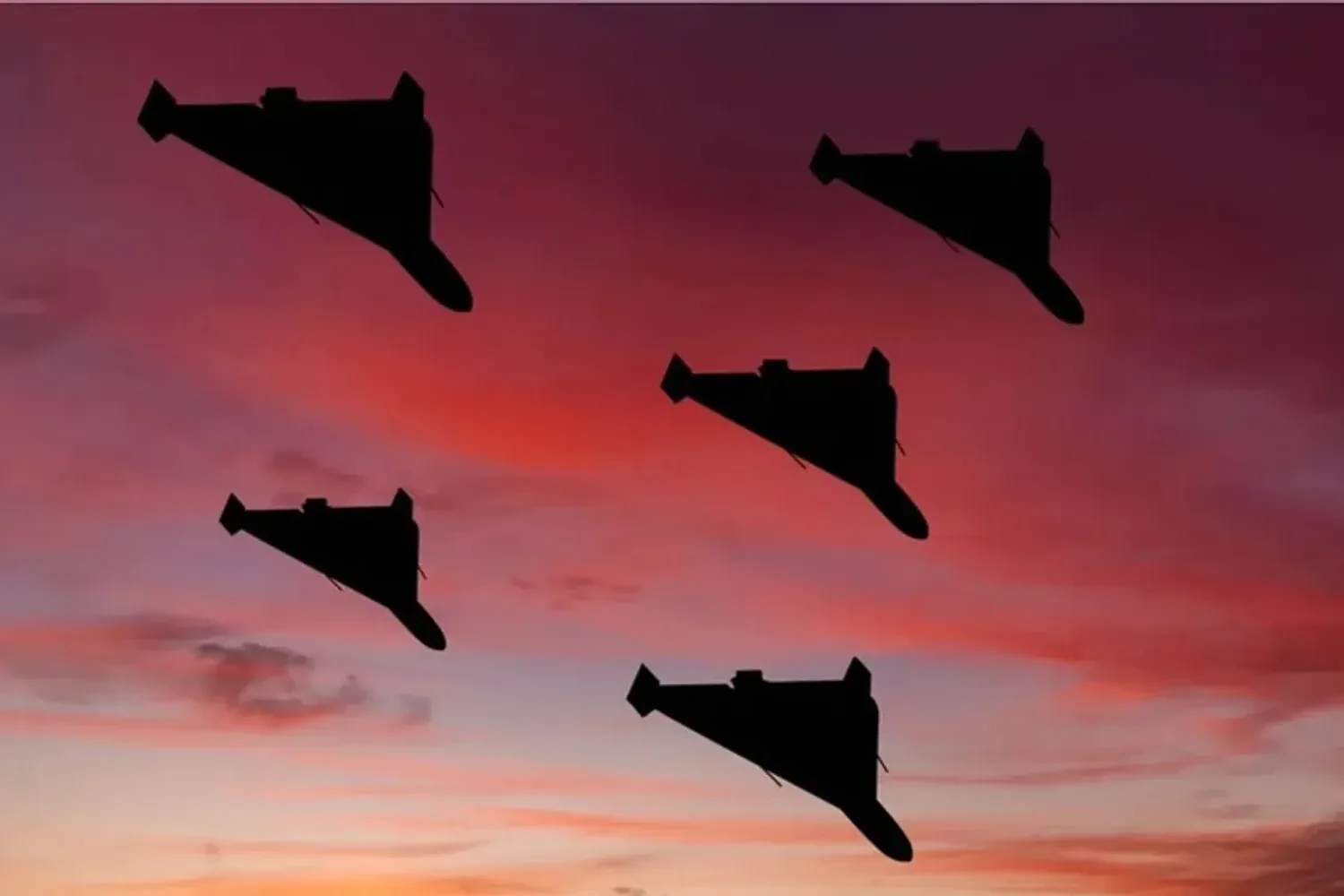 Масована атака "шахедів" на Чернігів та вибухи в Запорізькій області - перші подробиці