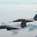 Пілоти винищувачів у Південній Кореї зіткнулися в повітрі через фото на пам’ять - BBC