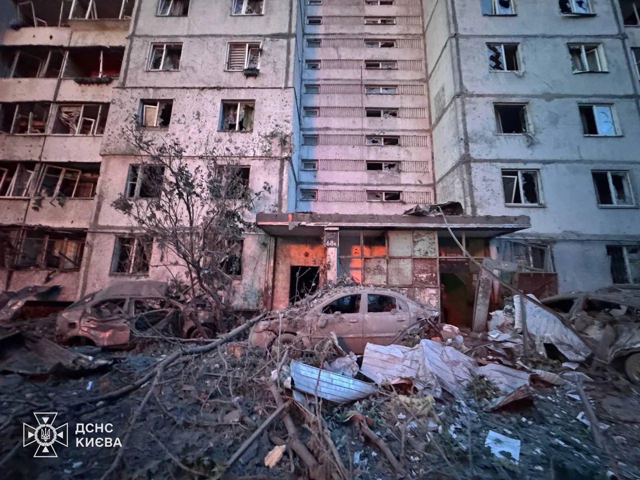 У Києві зросла кількість жертв російської атаки до 6, поранено 64 людини