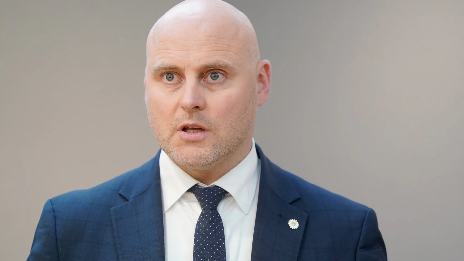 Прем’єр Латвії доручить знайти механізм для припинення торгівлі з роосією