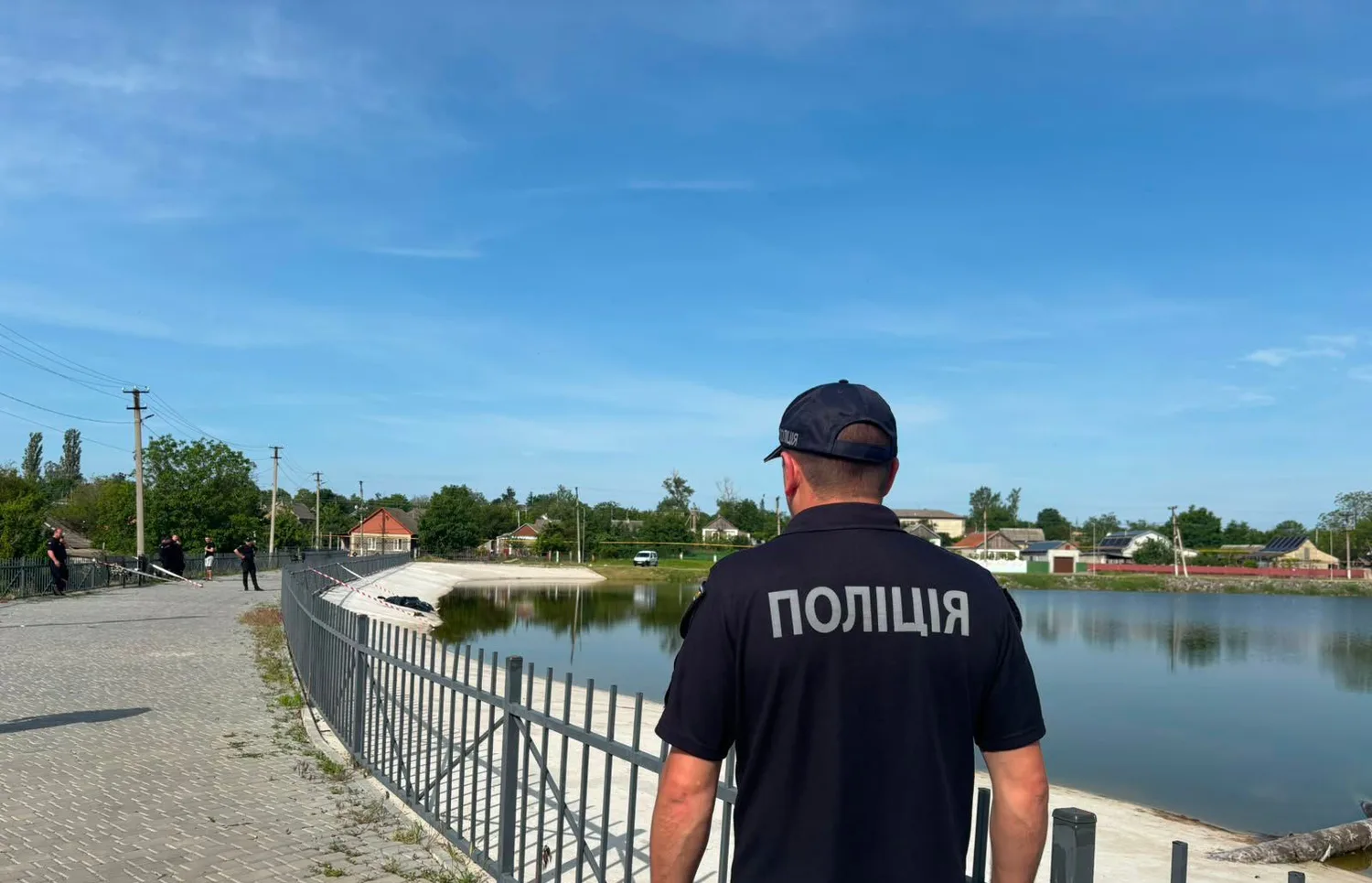 На Одещині у ставку виявили тіла двох зниклих неповнолітніх дівчатУ Роздільнянському районі знайшли мертвими дівчат 16 та 17 років. Їхні тіла виявили у ставку після тривалих пошуків
правоохоронцями.Суспільство • 6 червня, 15:22 • 14534 перегляди