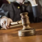 Суд заочно відправив під арешт екснардепа Іванющенка