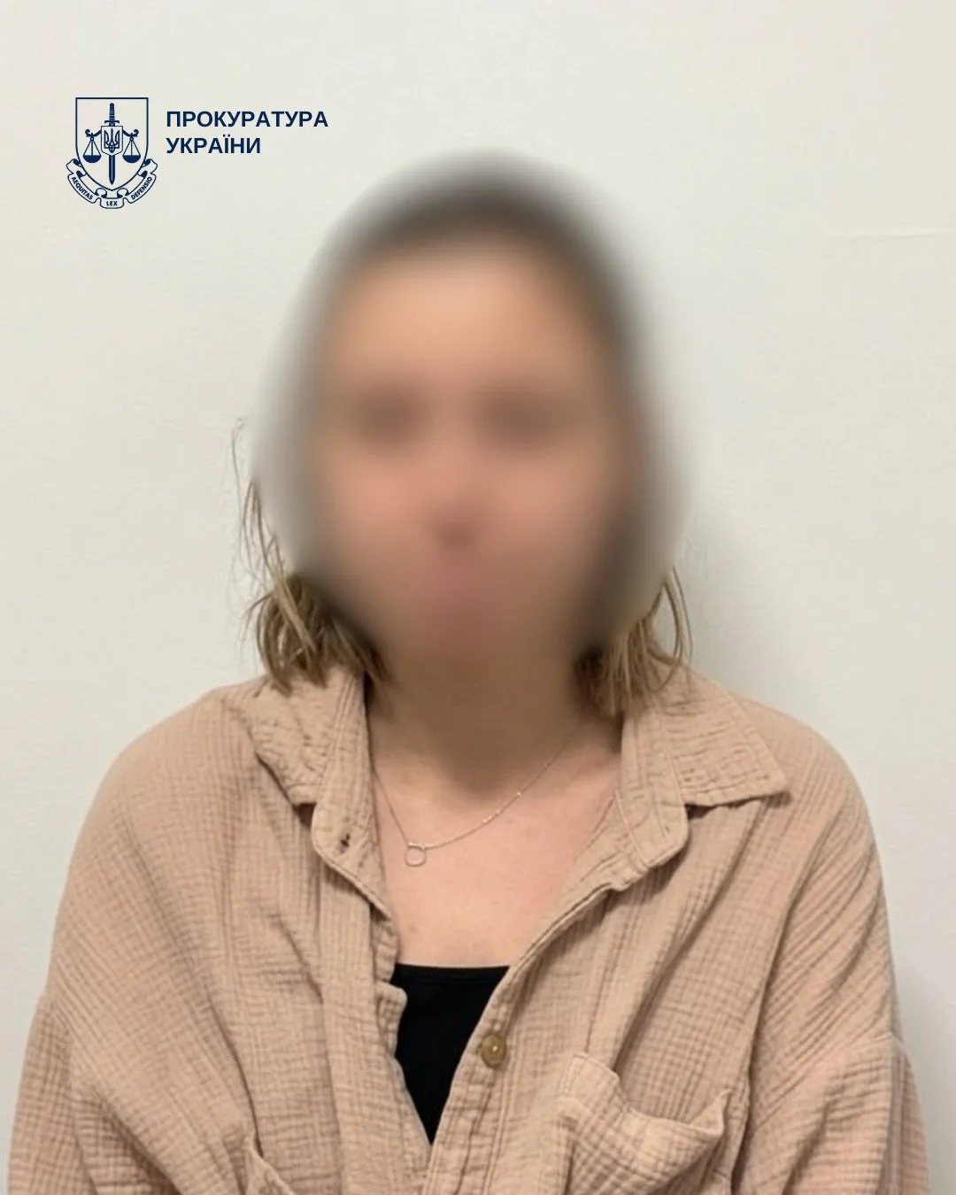 У Києві викрили жінку, яку підозрюють у виготовленні фальшивих медичних довідок для отримання відстрочки від служби