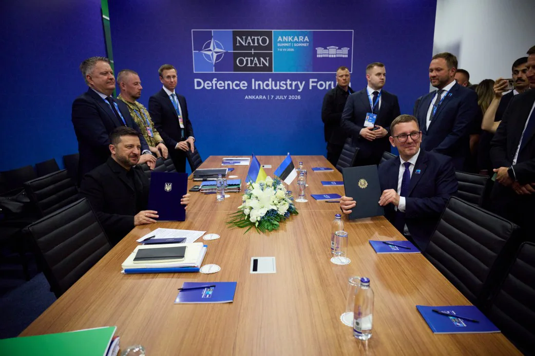 Зеленський і прем'єр Естонії підписали Drone Deal: йдеться про виготовлення засобів ППО, дронів та боєприпасів