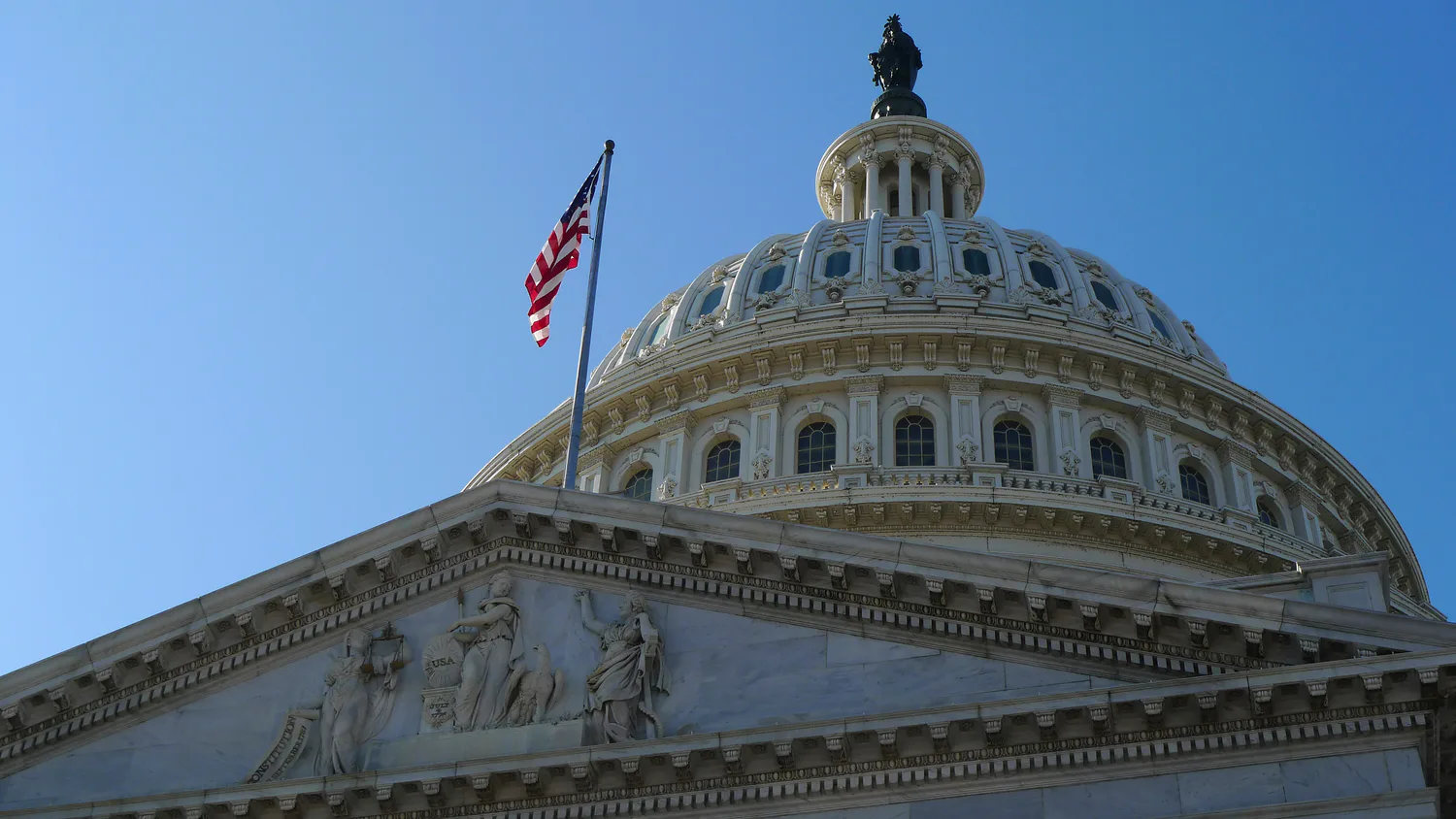 США ввели санкції проти іранських фірм, які звинувачуються у підтримці рекету в Ормузькій протоці - ЗМІ