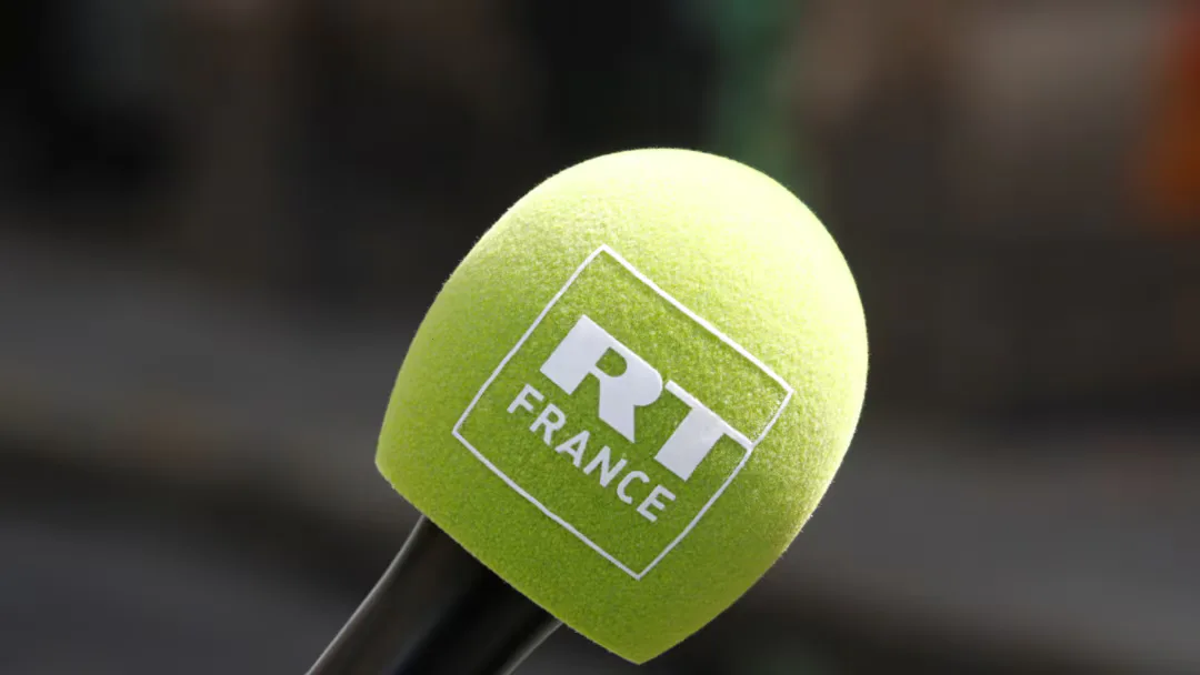 Франція вирішила депортувати колишню очільницю RT France через проросійську пропаганду